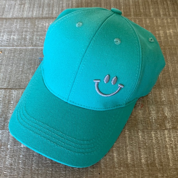 Teal Smiley Face Hat - Picture 2 of 4